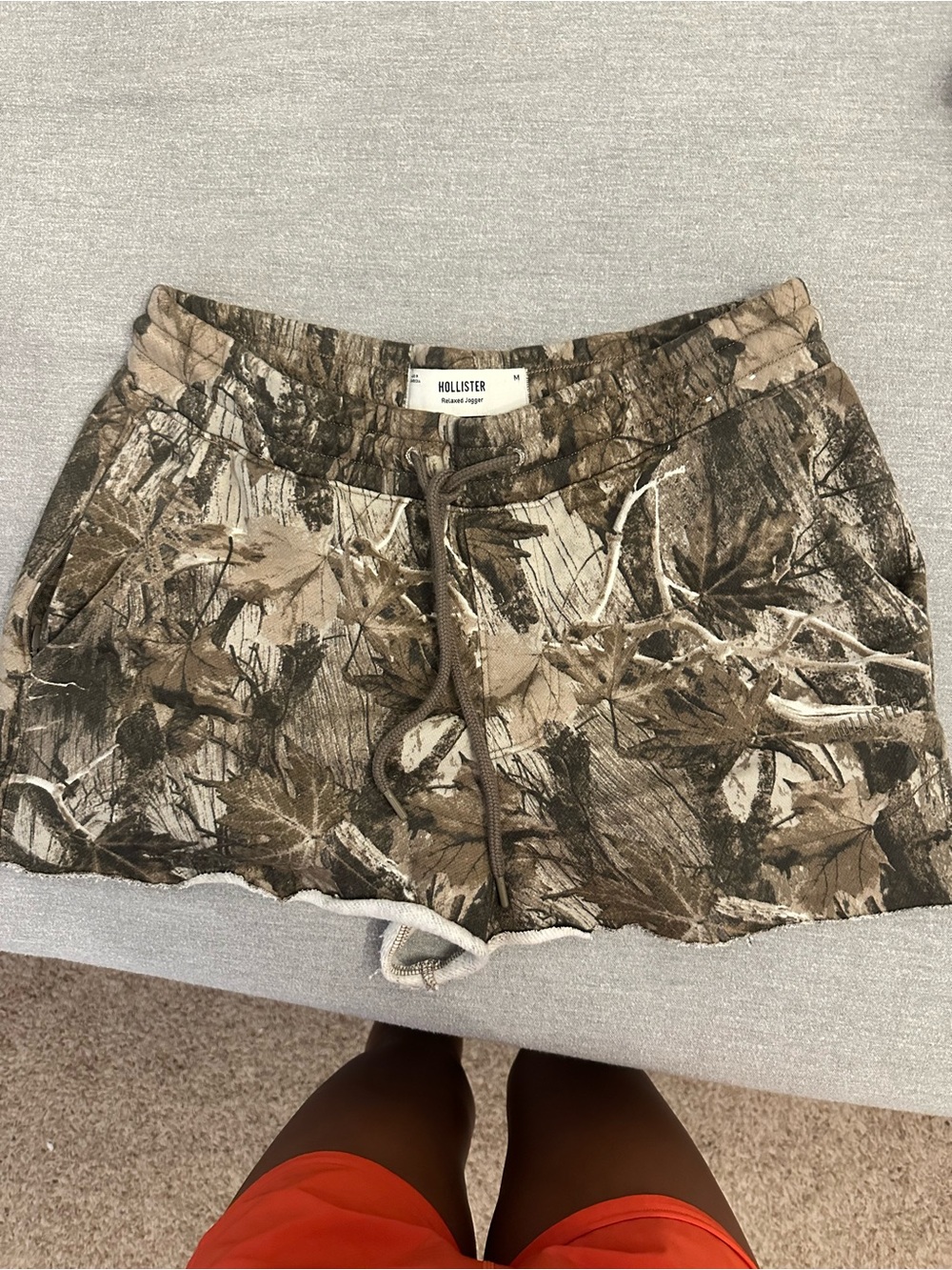 Hollister Realtree Camo Drawstring Lounge Shorts - Brown/Olive size M